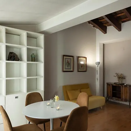 Silk Exchange - Market Apartamento
